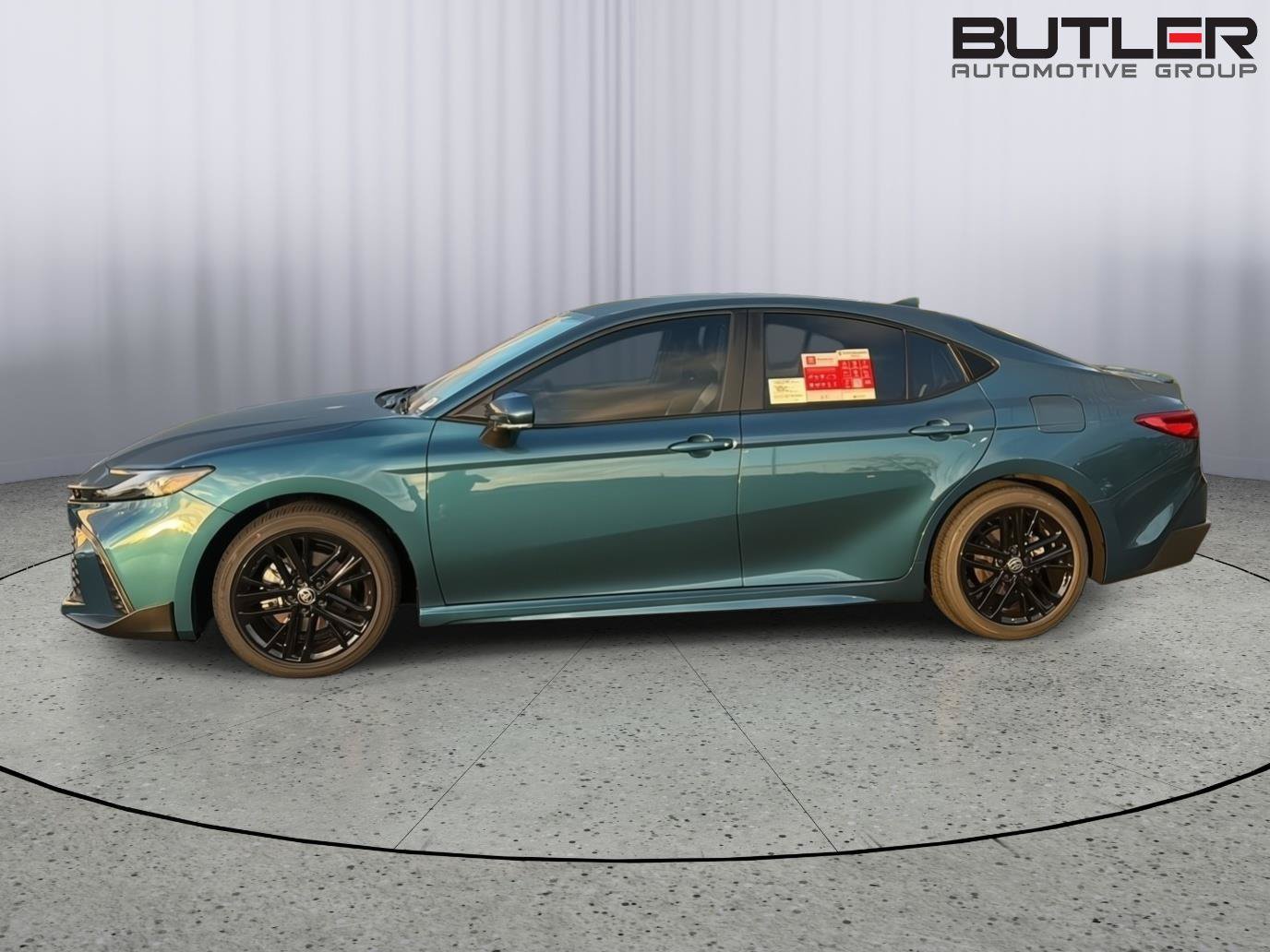 New 2026 Toyota Camry SE FWD image 3