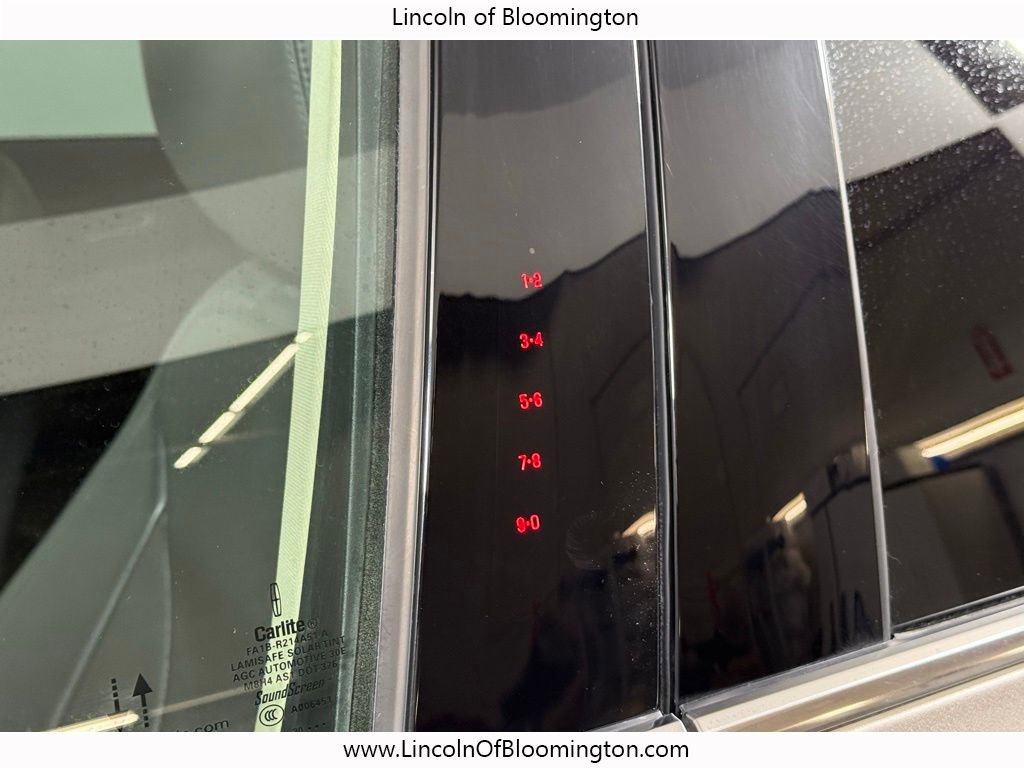 Used 2020 Lincoln Nautilus Reserve w/ Equipment Group 201A image 17