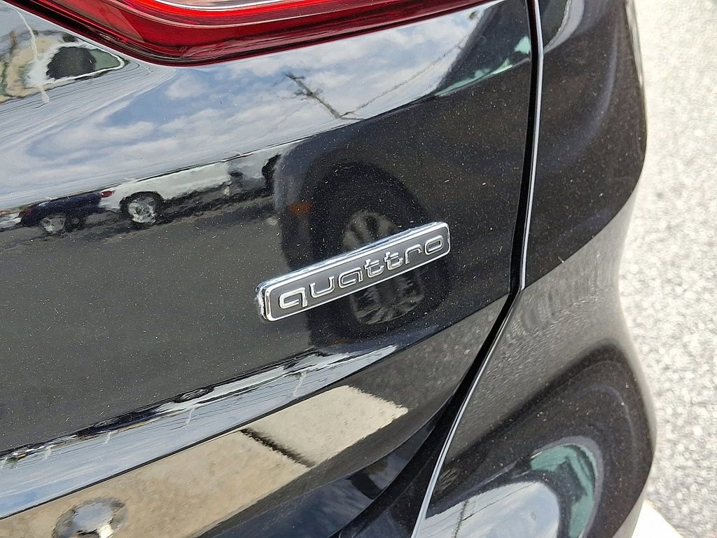 Certified 2024 Audi Q3 2.0T Premium Plus image 31