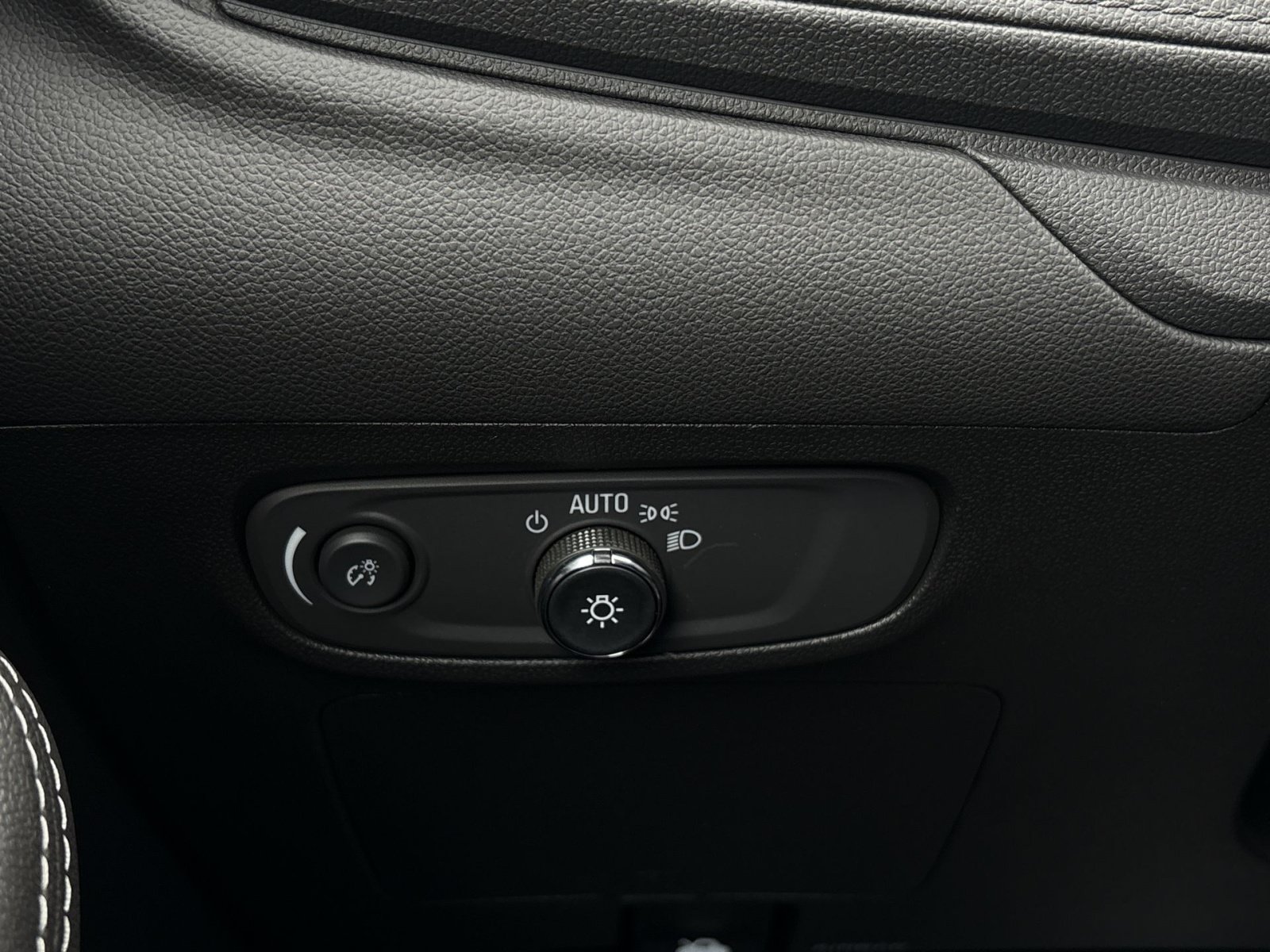 New 2026 Buick Encore GX Preferred FWD image 22