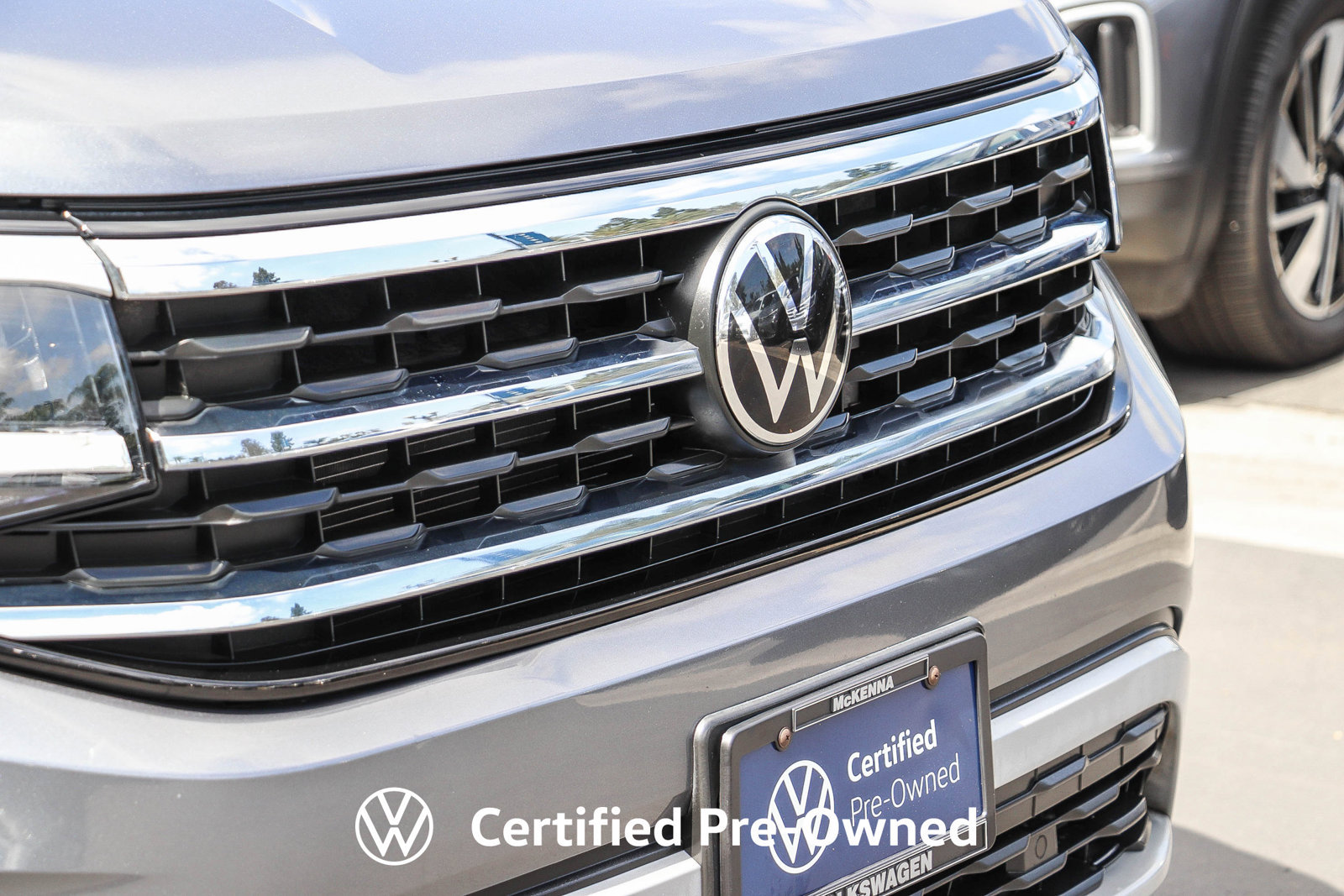 Certified 2023 Volkswagen Atlas SE w/ Panoramic Sunroof Package FWD image 6