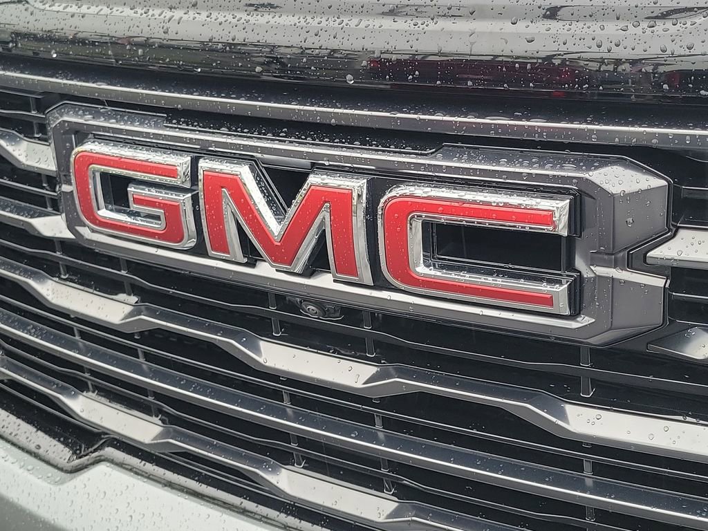 Used 2025 GMC Acadia AT4 image 31