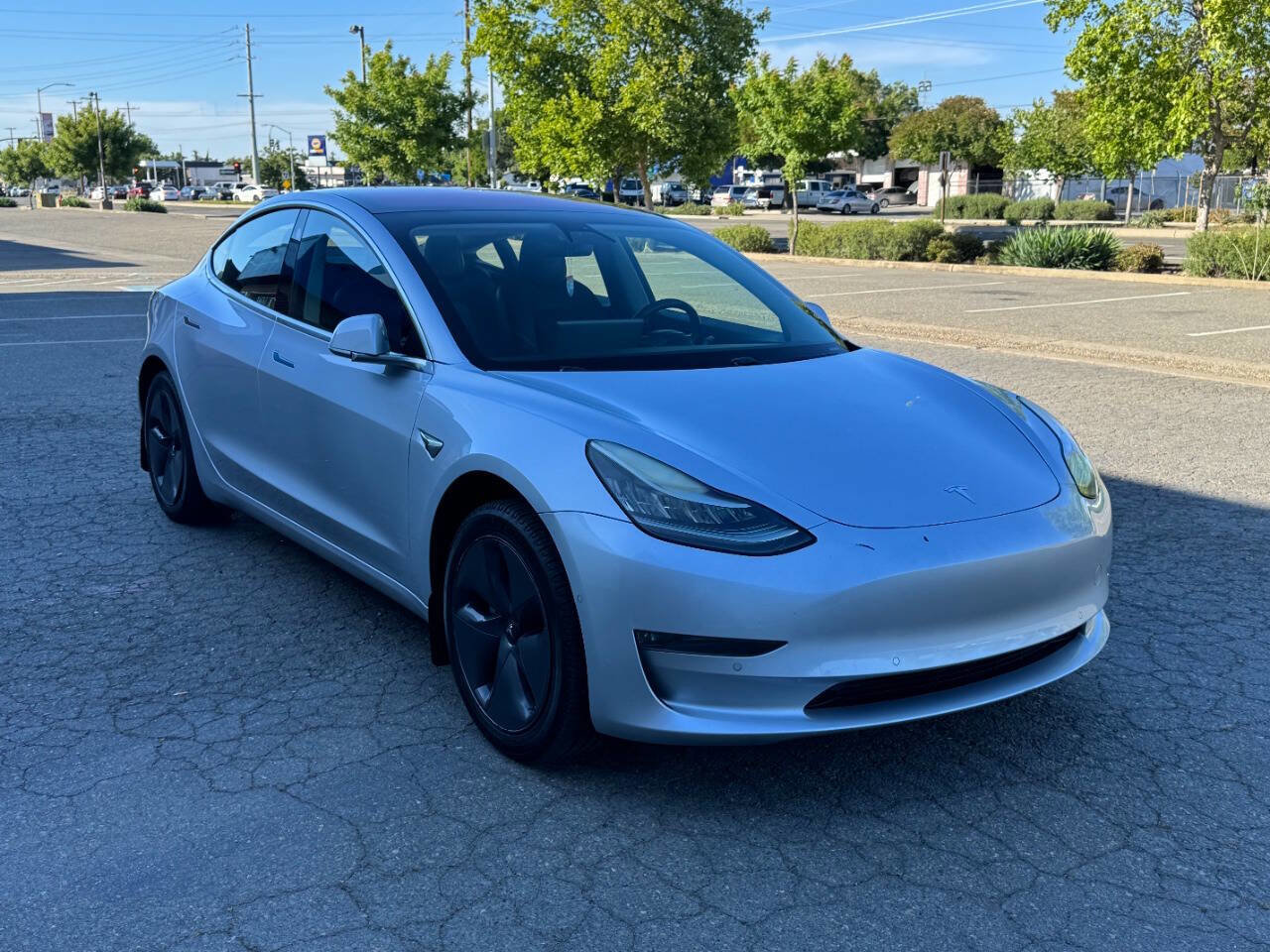 Used 2018 Tesla Model 3 Long Range RWD image 1