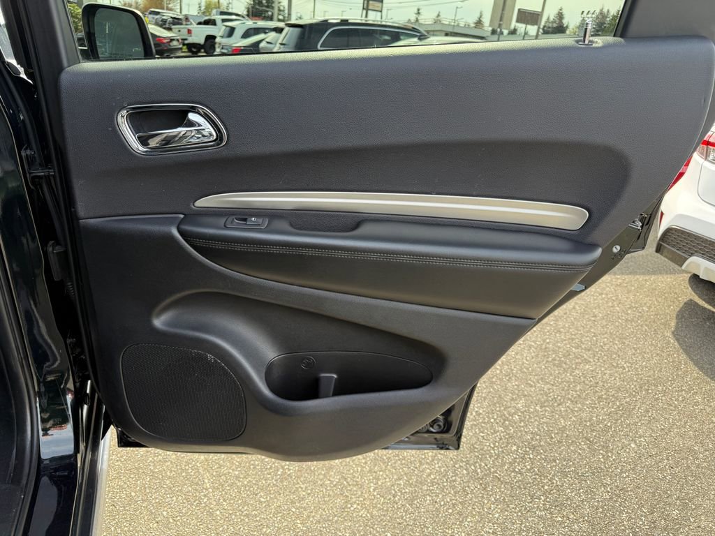 Used 2015 Dodge Durango SXT AWD/4WD image 30