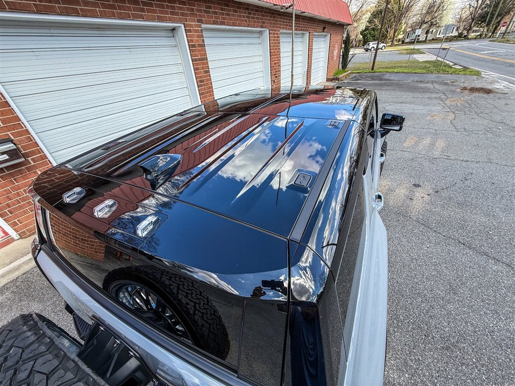 Used 2024 GMC Hummer EV 3X w/ LPO, Illumination Package image 41