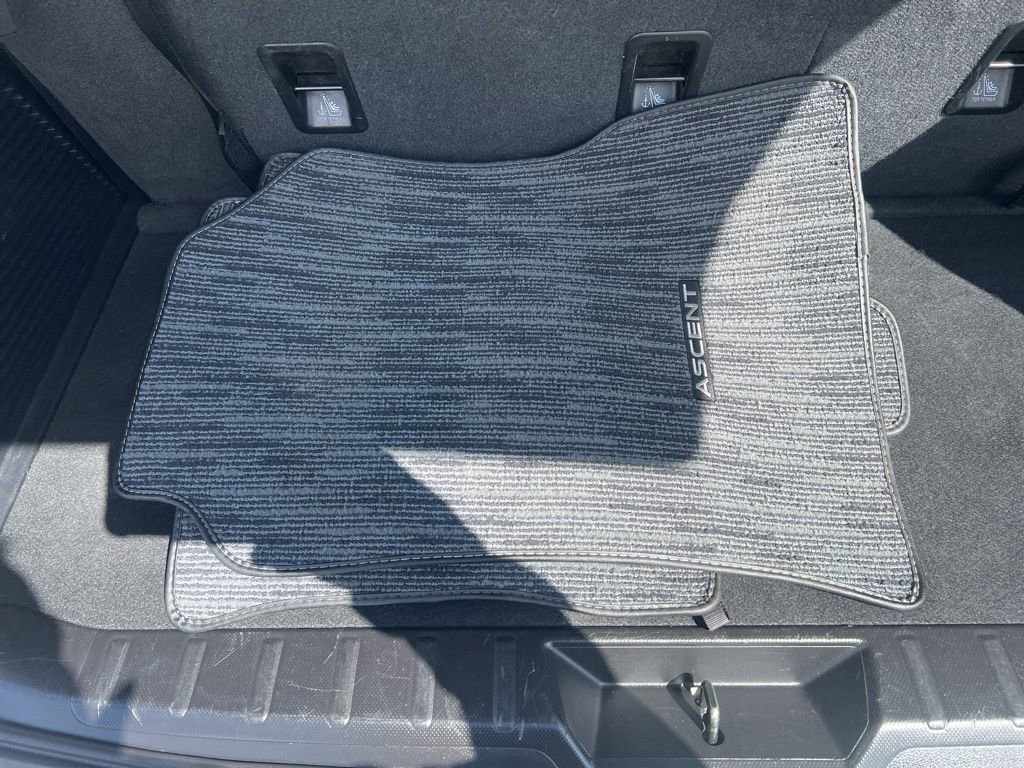 Used 2023 Subaru Ascent Premium w/ Convenience Package AWD/4WD image 12