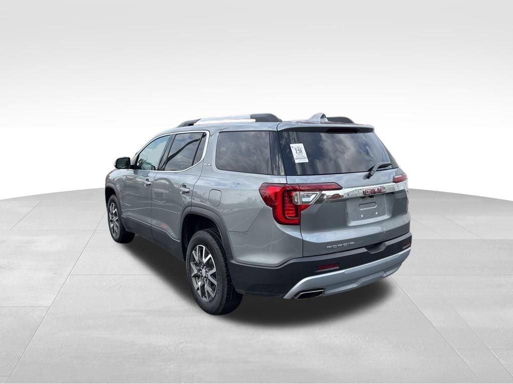 Used 2023 GMC Acadia SLE w/ Driver Convenience Package image 6