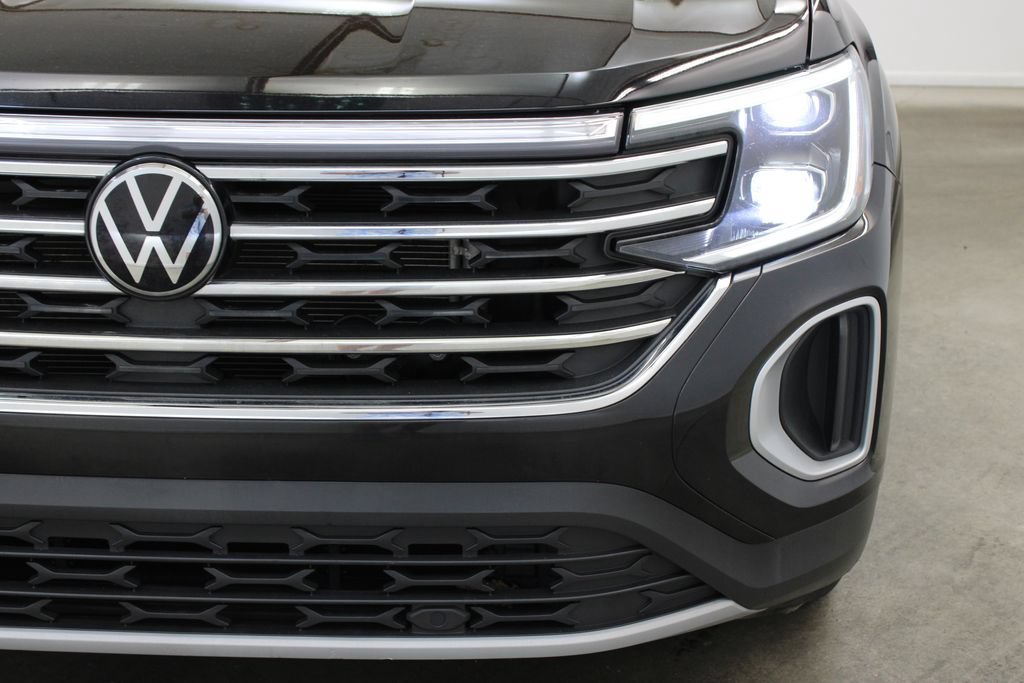 Used 2024 Volkswagen Atlas SE AWD/4WD image 8