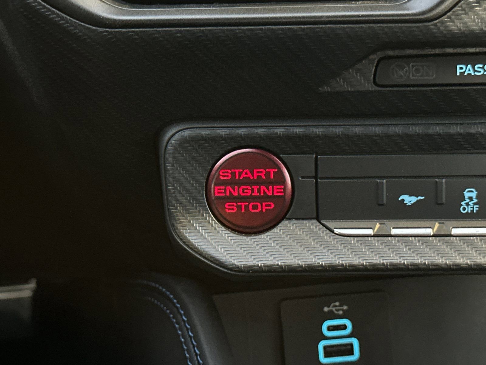 Used 2024 Ford Mustang Dark Horse w/ Dark Horse Handlin Package image 23