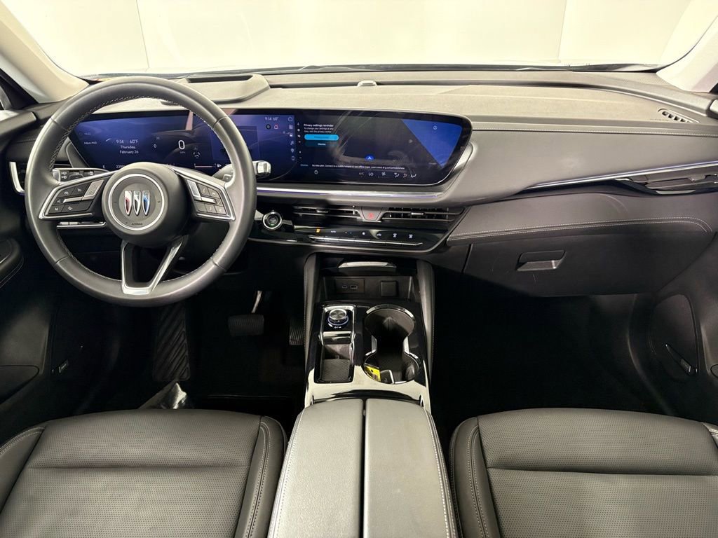 Used 2025 Buick Envision Preferred image 37