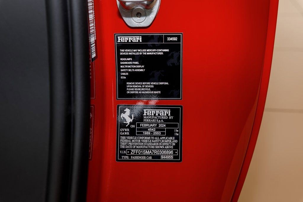 Used 2024 Ferrari 296 GTS image 30