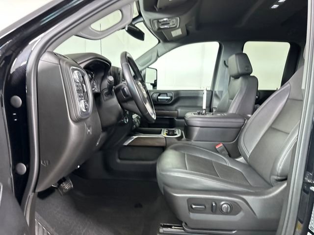 Used 2021 GMC Sierra 2500 SLT w/ SLT Preferred Package image 11