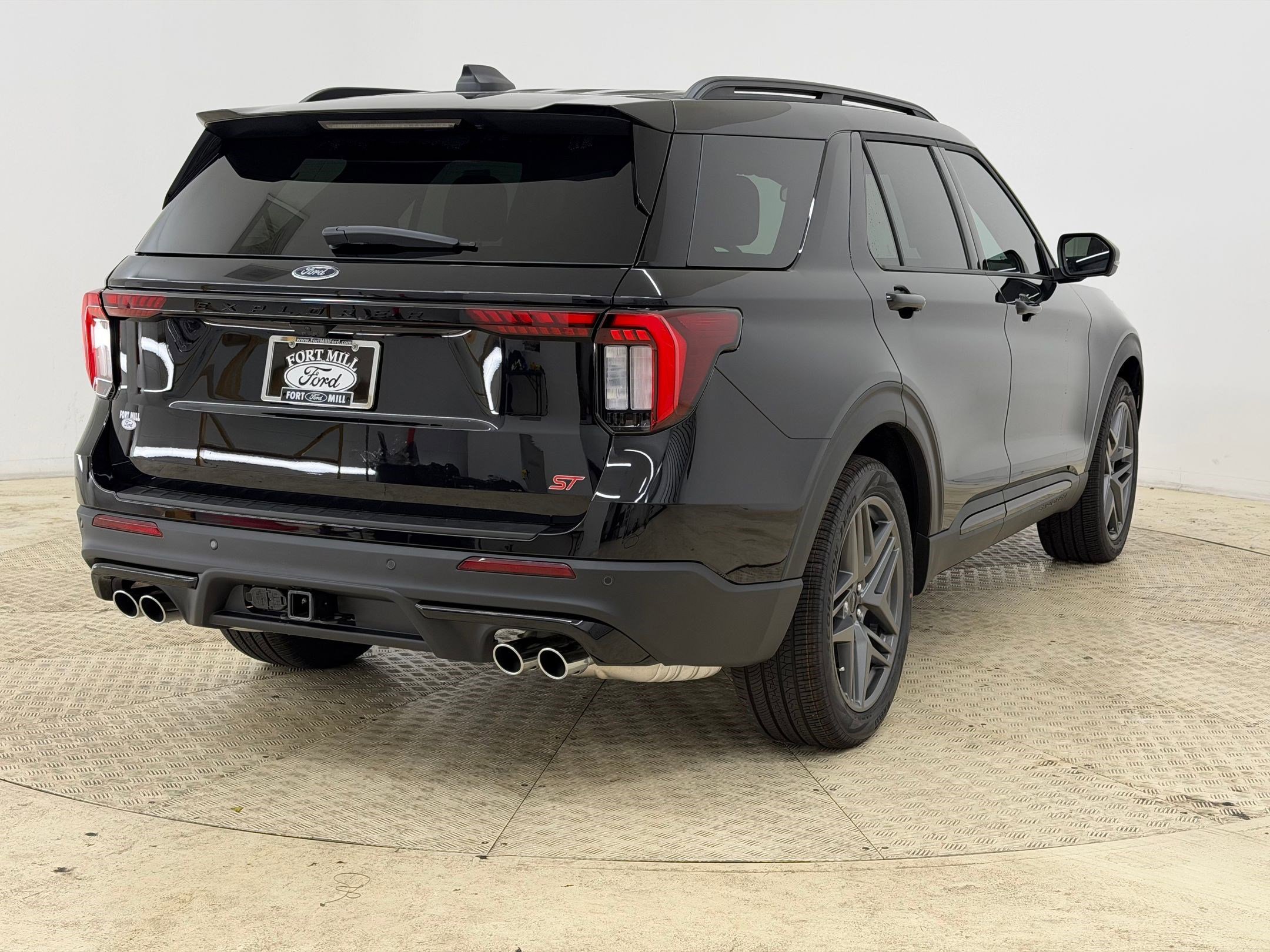 New 2026 Ford Explorer ST w/ Sun And Sound Package image 7