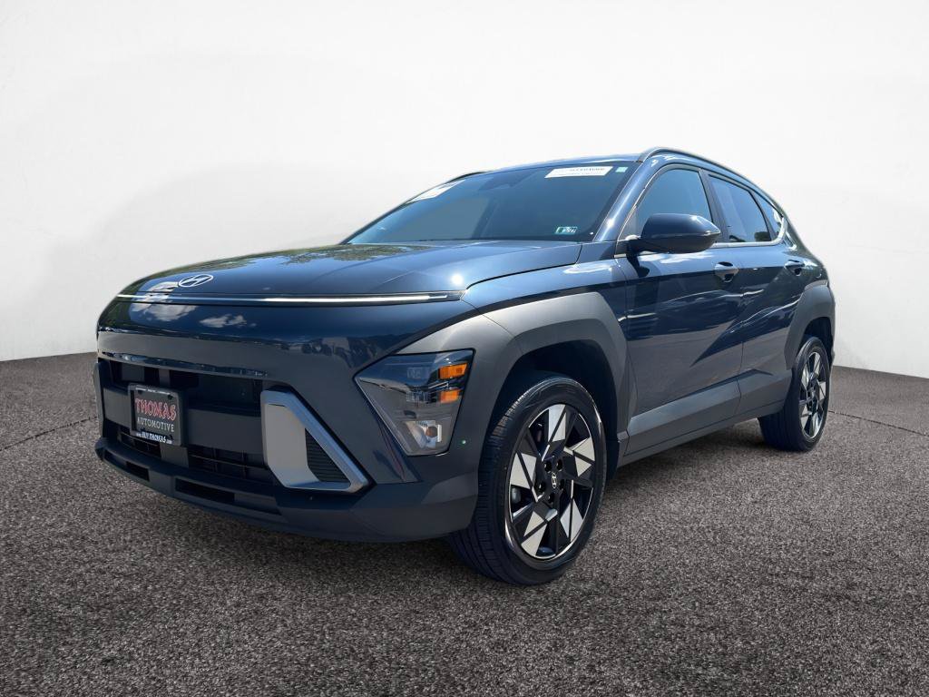 Certified 2024 Hyundai Kona SEL w/ Convenience Package AWD/4WD image 3
