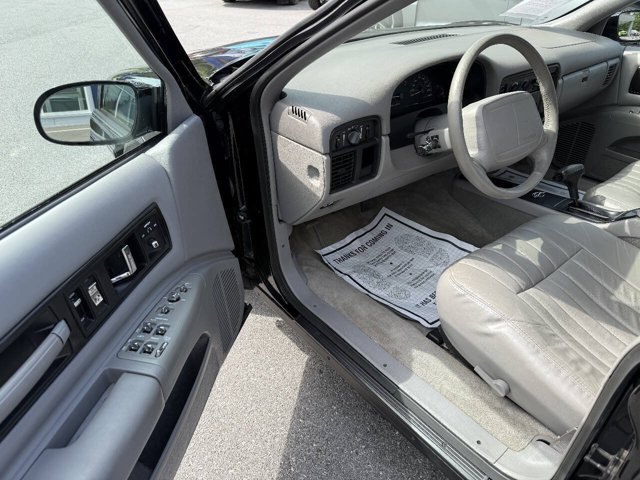 Used 1996 Chevrolet Impala SS RWD image 26