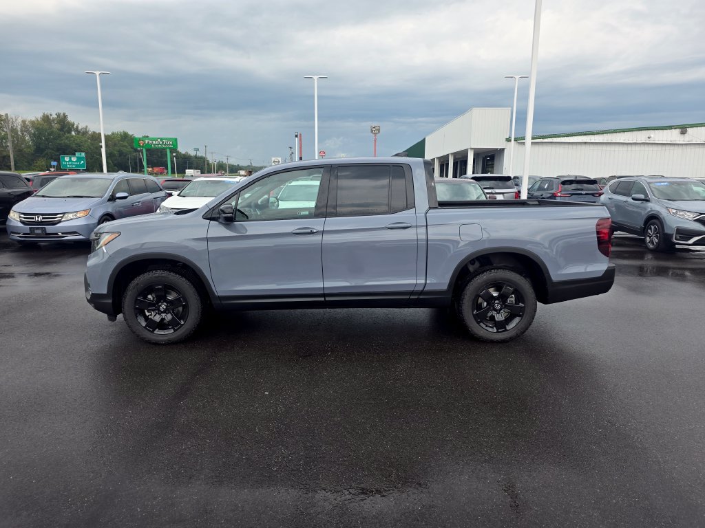 New 2026 Honda Ridgeline Black Edition image 6