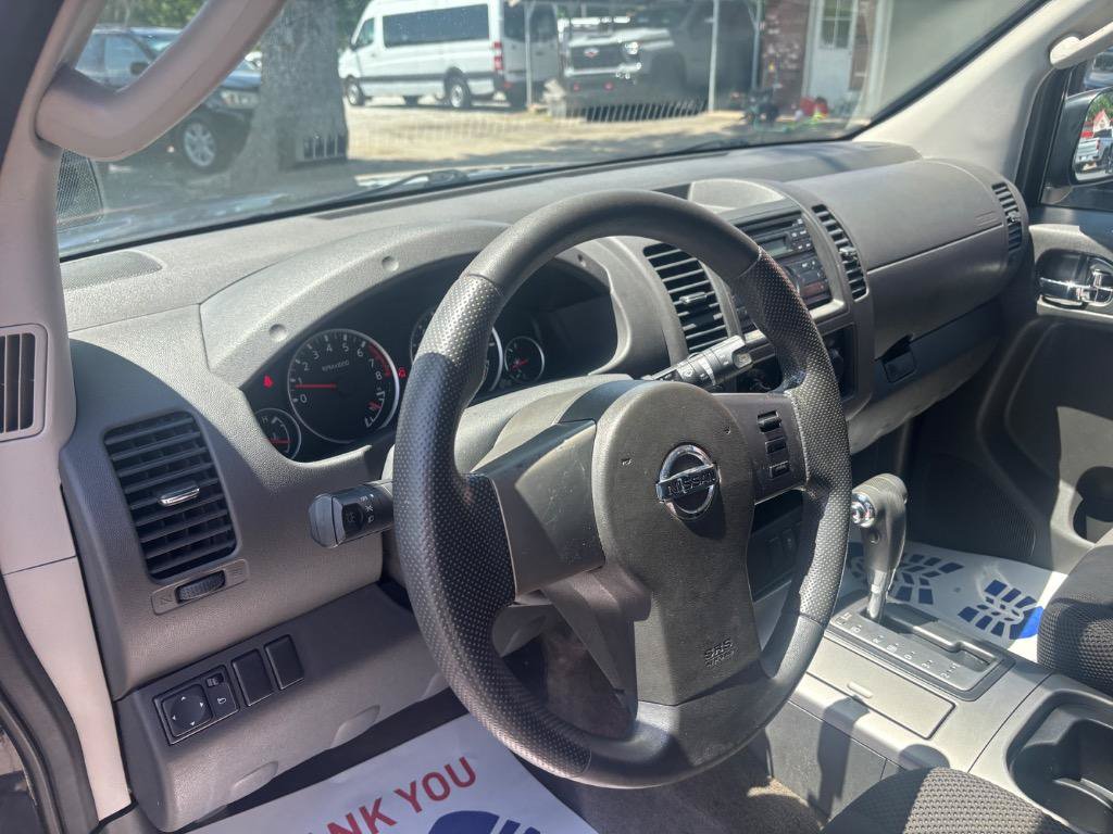 Used 2012 Nissan Pathfinder S RWD image 13