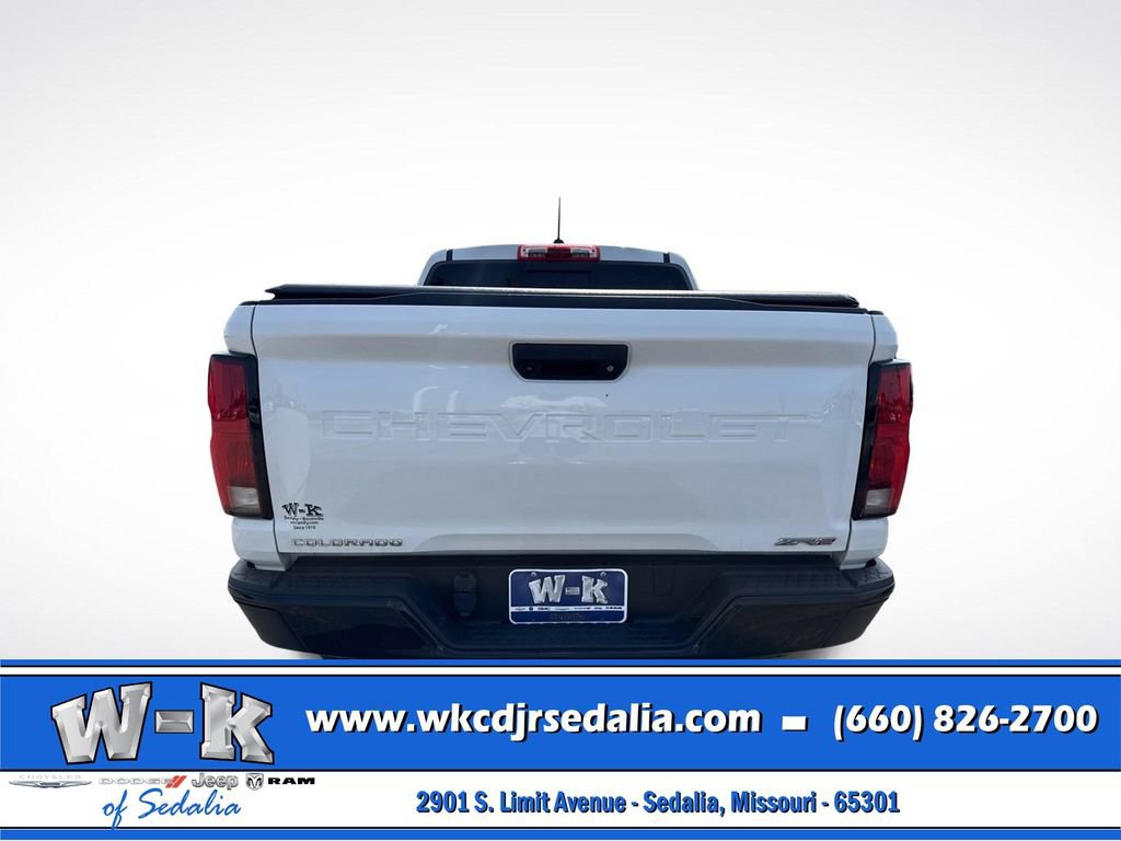 Used 2024 Chevrolet Colorado ZR2 AWD/4WD image 10