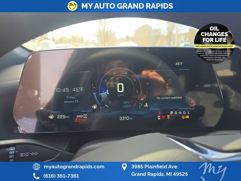 Used 2026 Chevrolet Equinox LT w/ Convenience Package II image 17