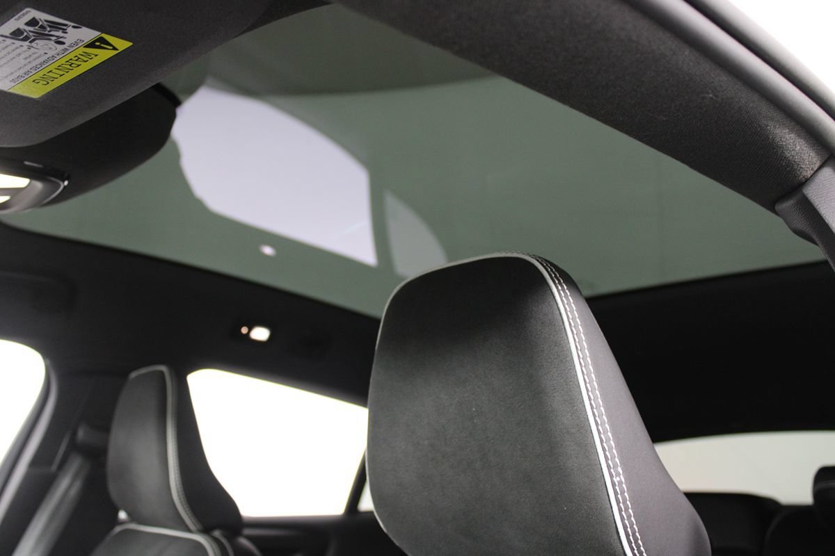 Used 2023 Volvo C40 P8 Recharge Plus AWD/4WD image 13