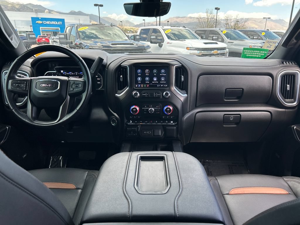 Used 2022 GMC Sierra 1500 AT4 w/ AT4 Carbonpro Edition AWD/4WD image 12