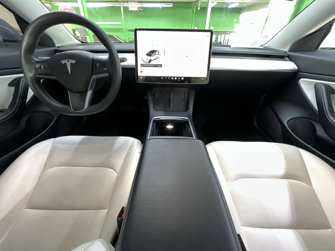 Used 2021 Tesla Model 3 Standard Range Plus RWD image 16