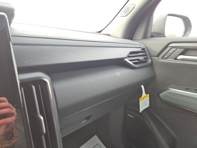 New 2026 GMC Acadia AT4 w/ LPO, All-Weather Package image 40