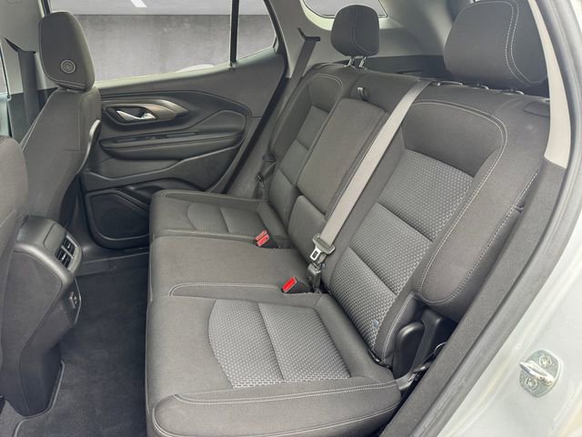Used 2022 GMC Terrain SLE w/ Driver Convenience Package image 22
