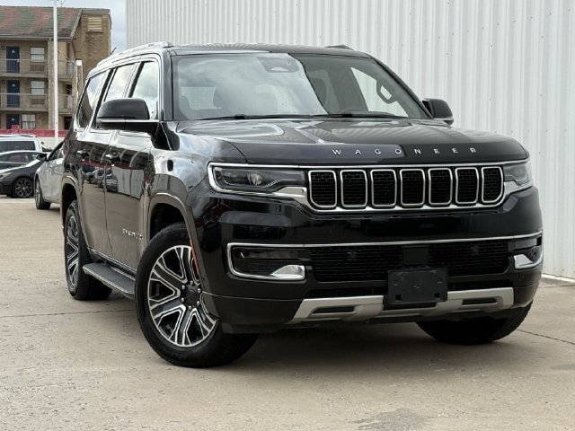 Used 2024 Jeep Wagoneer Series II RWD image 2