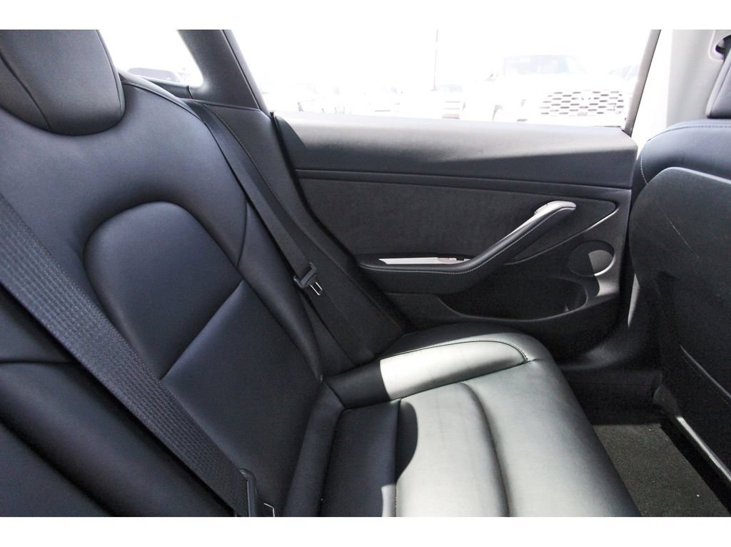Used 2022 Tesla Model 3 Performance AWD/4WD image 11