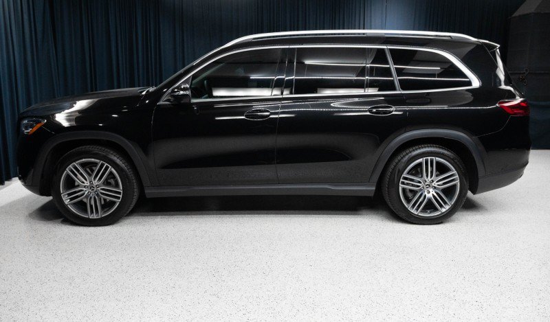 Certified 2026 Mercedes-Benz GLS 450 4MATIC image 8