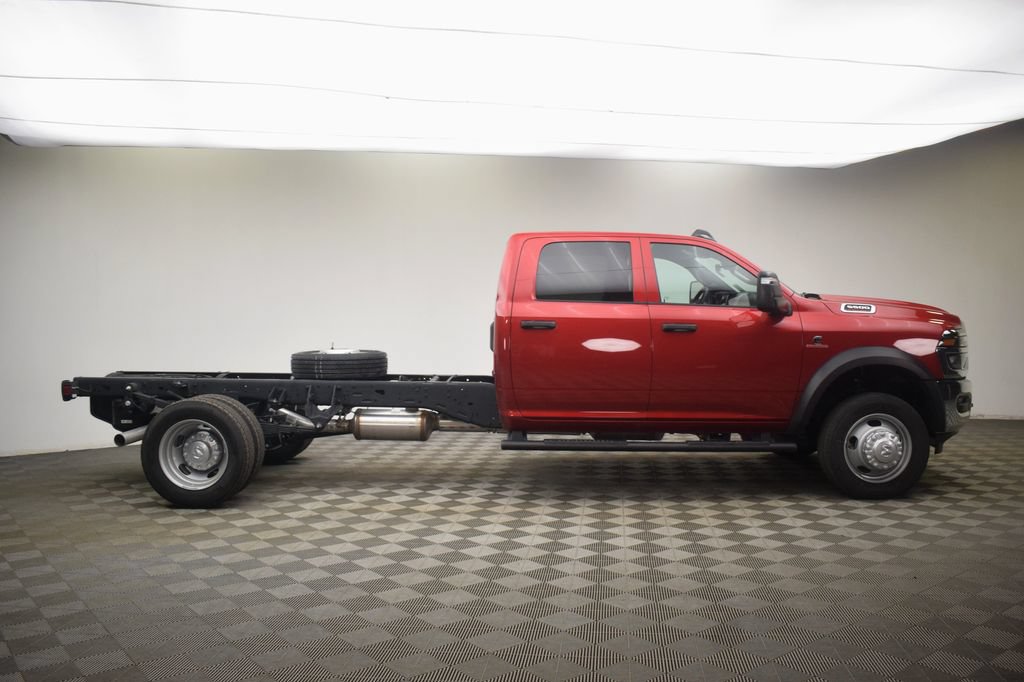 New 2026 RAM 5500 Tradesman w/ Chrome Appearance Group AWD/4WD image 3