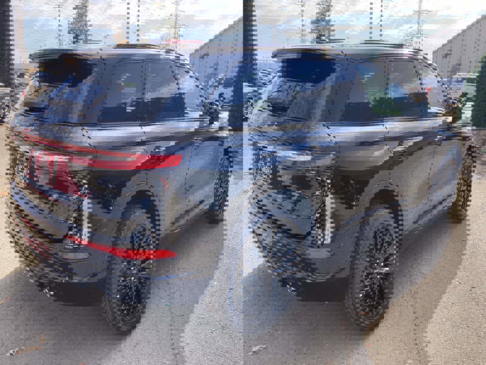 New 2026 Lincoln Corsair Reserve w/ Jet Appearance Package image 3