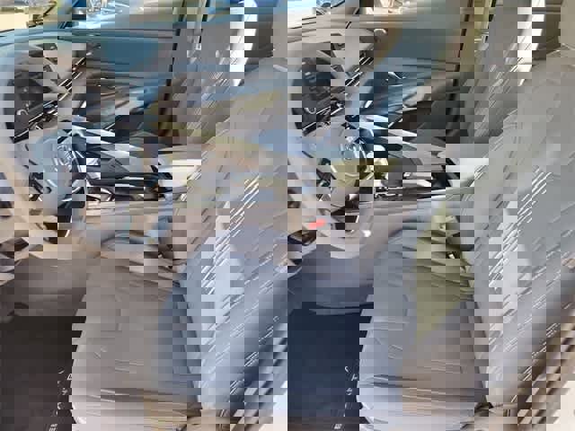 Used 2022 Hyundai Elantra SEL w/ Cargo Package image 14