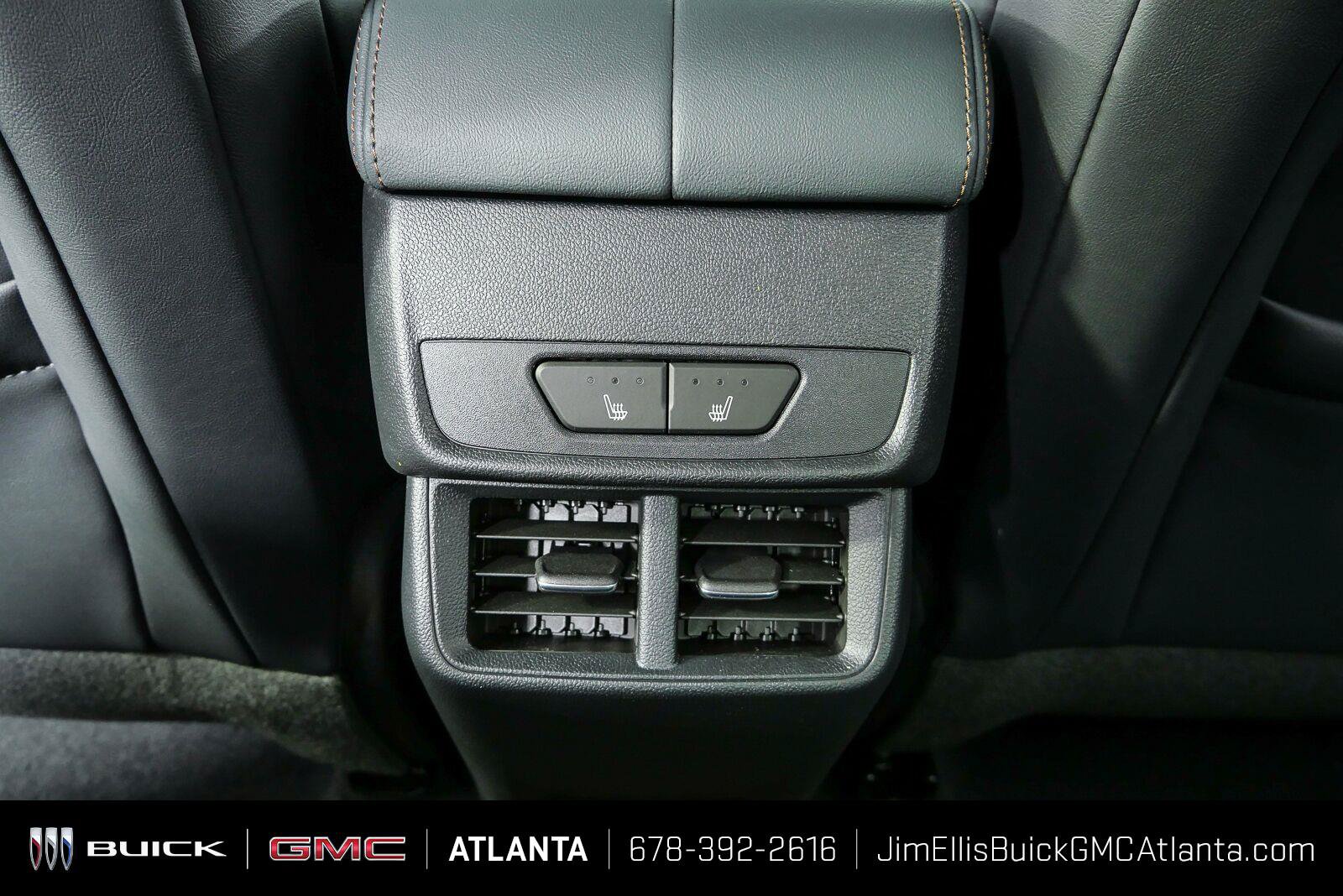 New 2027 GMC Terrain AT4 w/ Convenience Package III AWD/4WD image 19