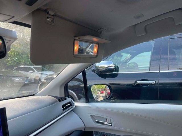 Certified 2025 Toyota Sienna XLE FWD image 27