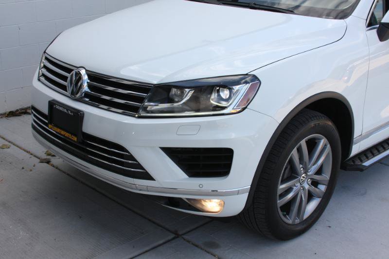 Used 2016 Volkswagen Touareg VR6 AWD/4WD image 14