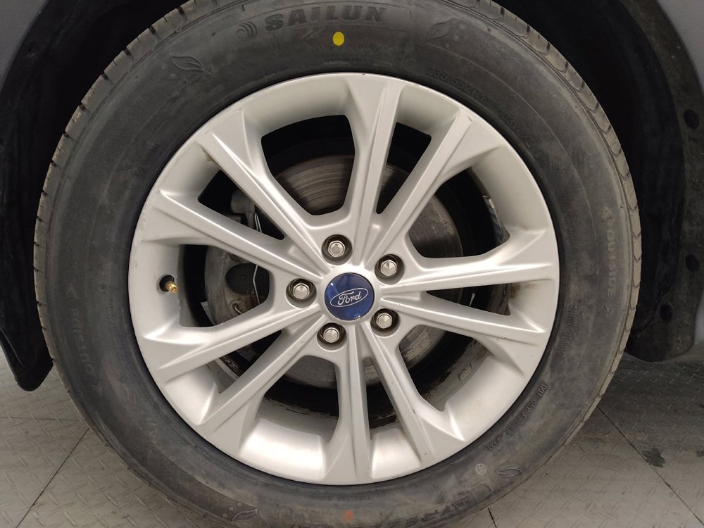 Used 2019 Ford Escape SEL FWD image 31
