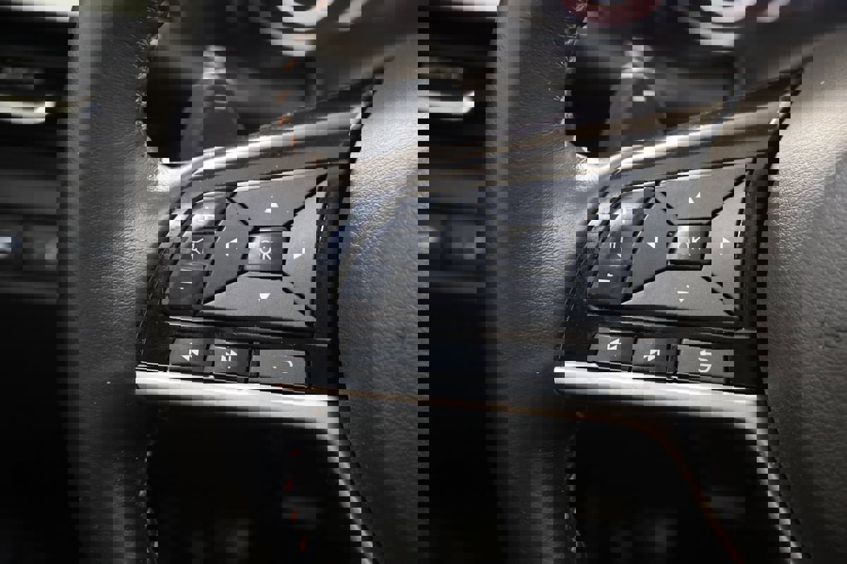 Used 2021 Nissan Altima 2.5 SR image 27