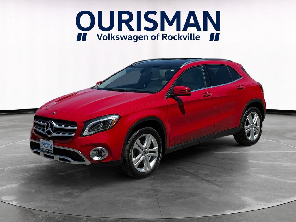 Used 2020 Mercedes-Benz GLA 250 4MATIC w/ Premium Package image 2