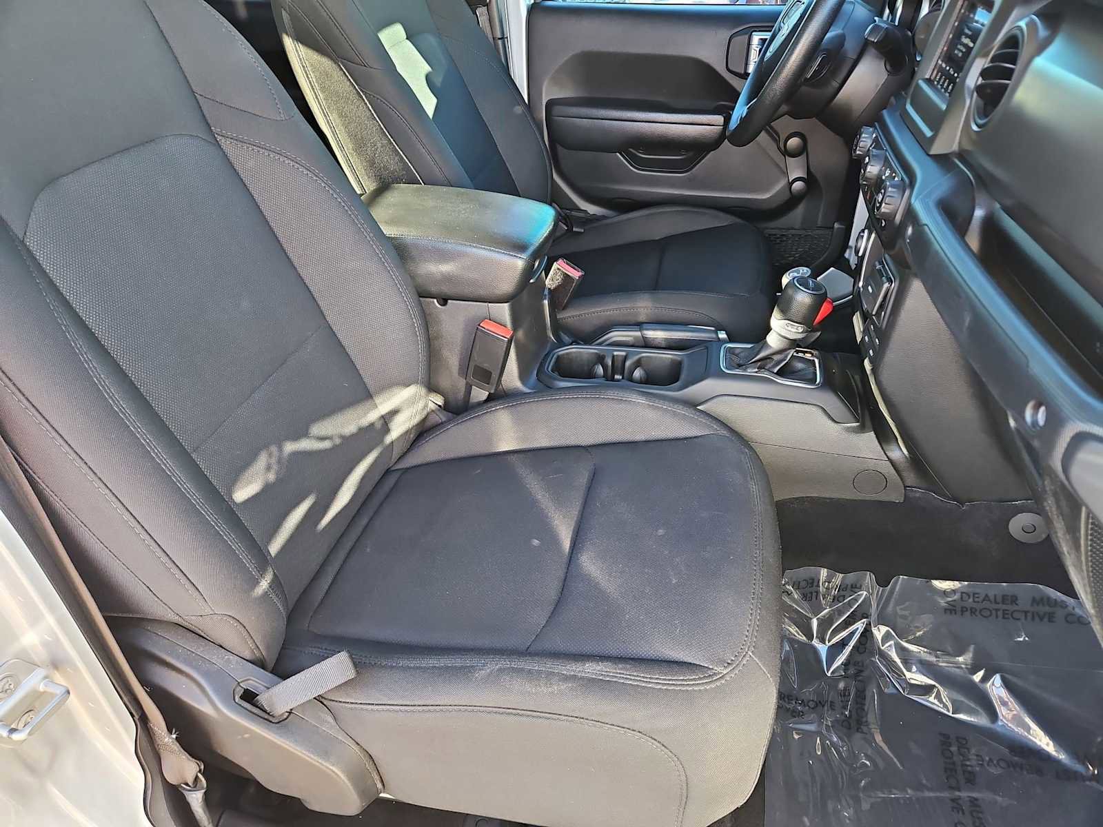 Used 2022 Jeep Gladiator Sport image 20