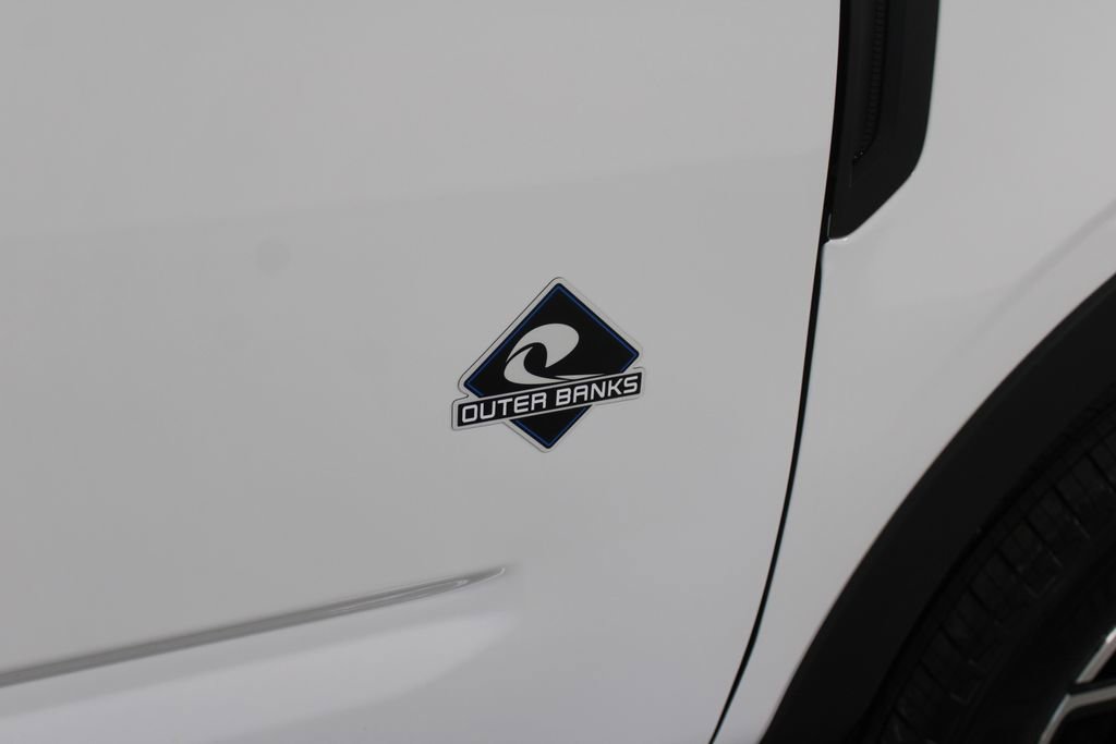 New 2025 Ford Bronco Sport Outer Banks w/ Outer Banks Tech Package+ image 11