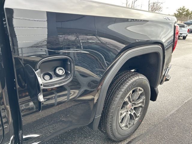 New 2026 GMC Sierra 1500 SLE w/ Preferred Package AWD/4WD image 4