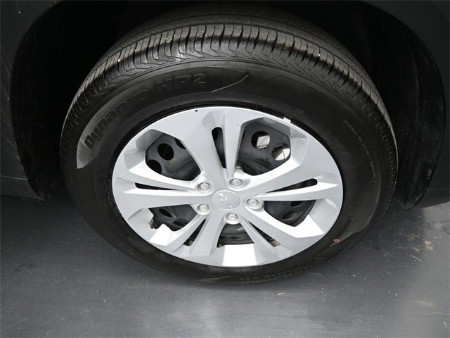 Used 2025 Chevrolet Trax LS image 36