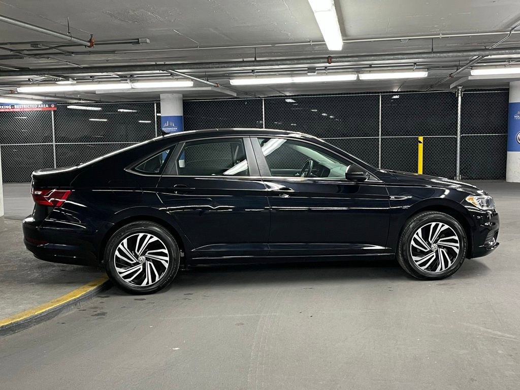 Used 2021 Volkswagen Jetta SEL image 35