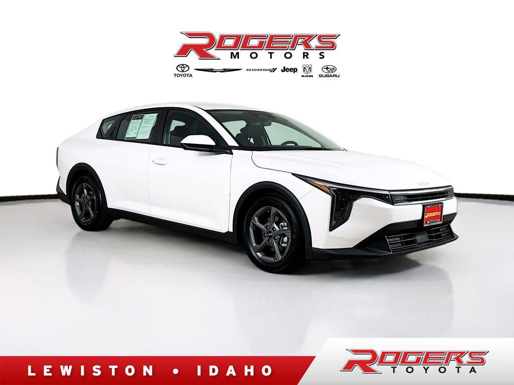 Used 2025 Kia K4 LXS