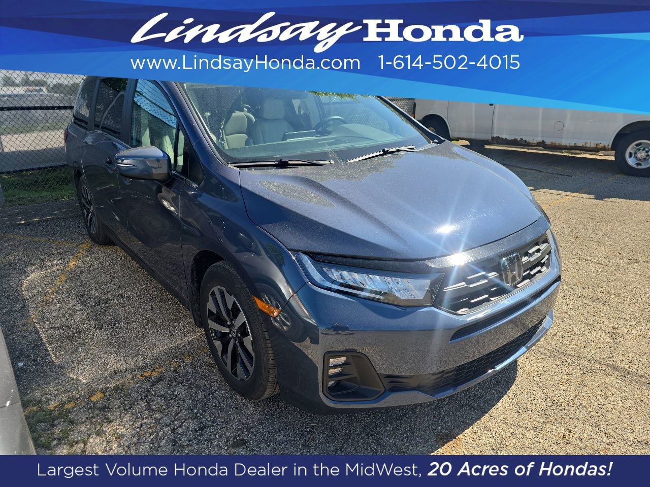 Used 2025 Honda Odyssey EX-L image 2