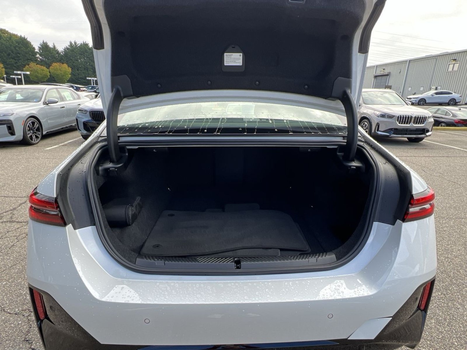 Certified 2024 BMW i5 M60 w/ Executive Package AWD/4WD image 24