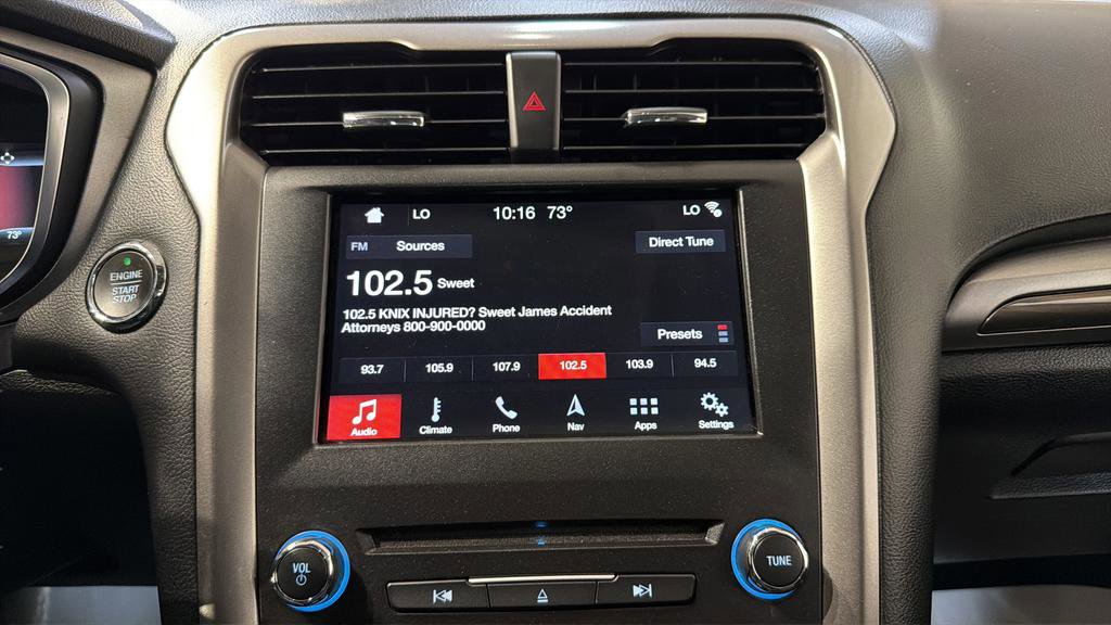 Used 2018 Ford Fusion SE w/ Fusion SE Technology Package image 25