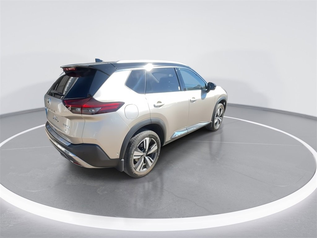 Used 2021 Nissan Rogue Platinum image 8